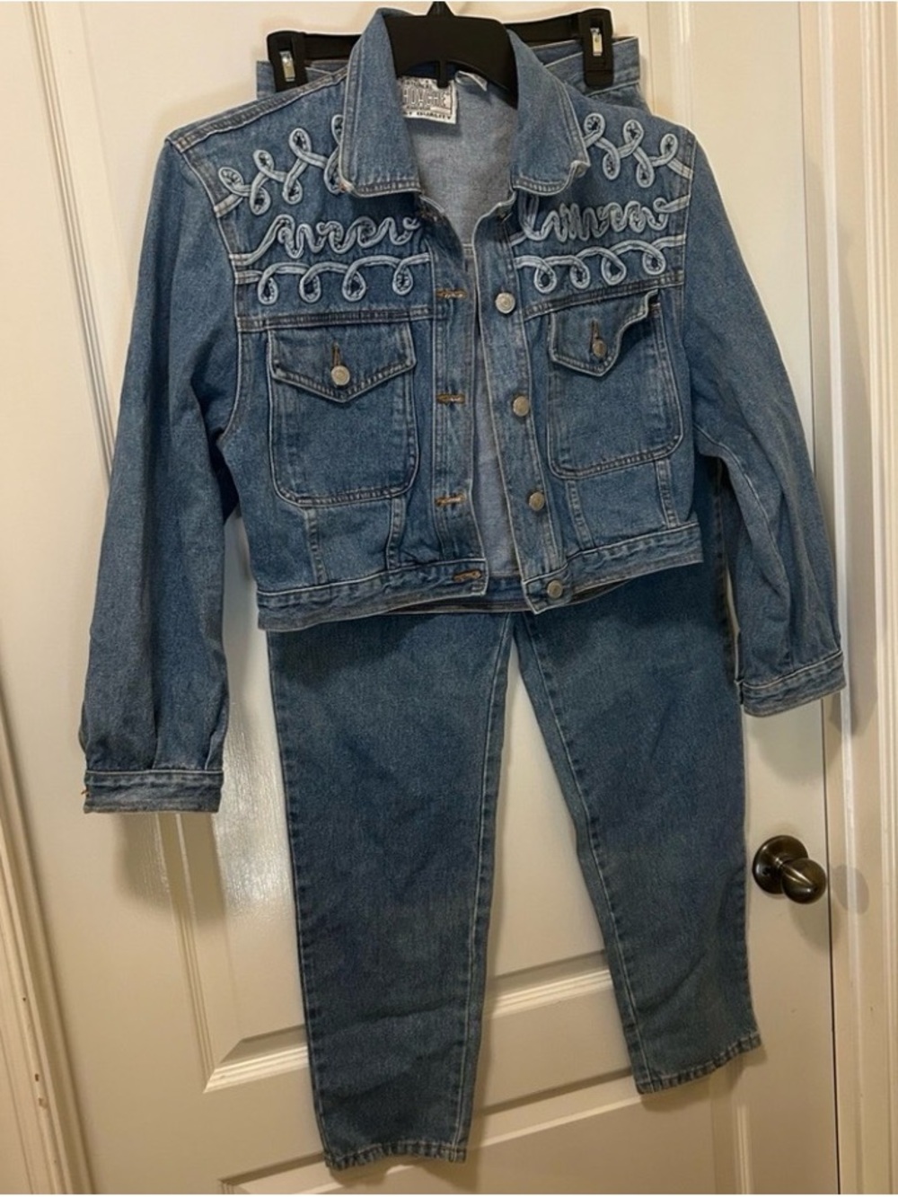 Jordache Vintage Denim Jacket and Jeans Embellished Set. size10